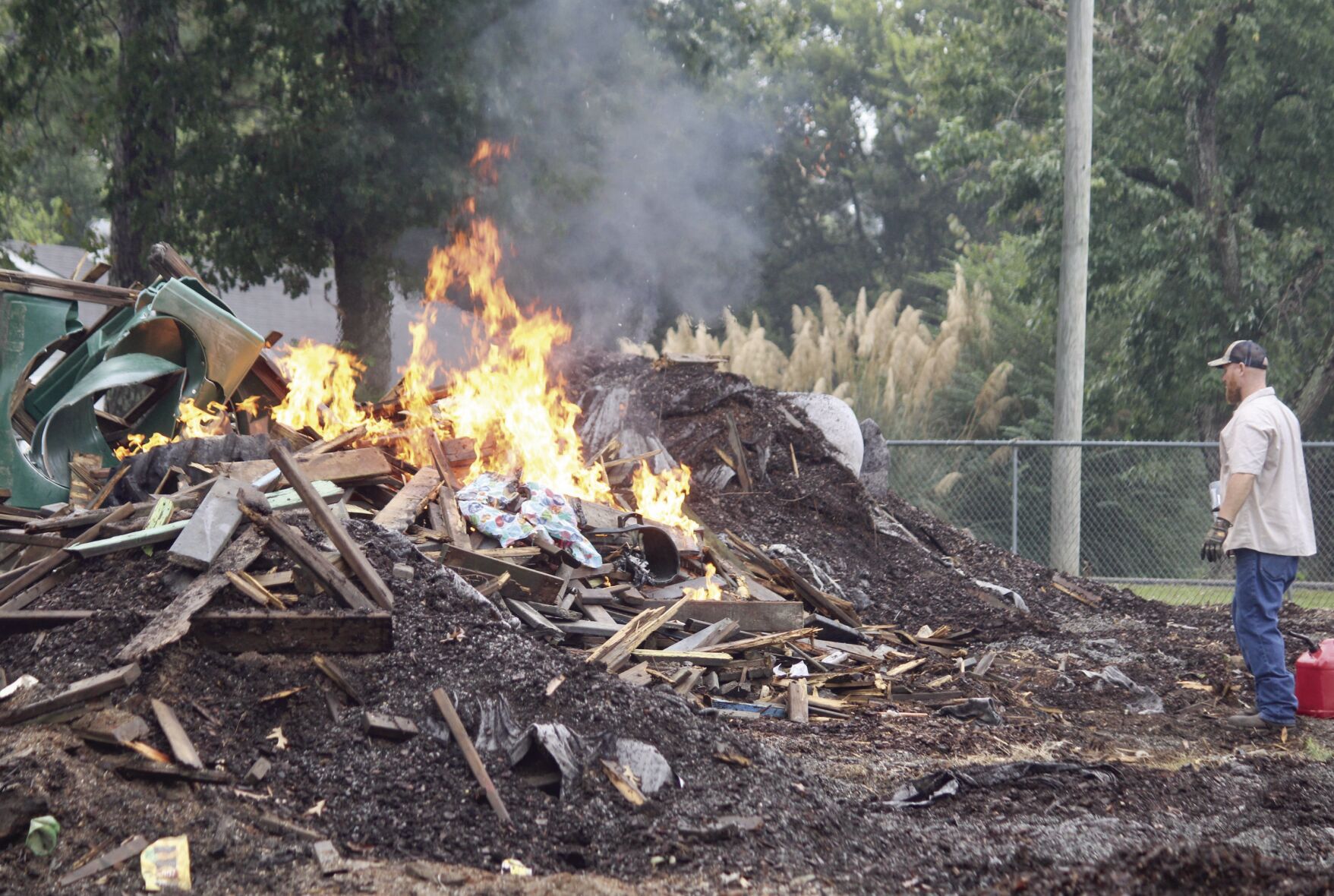 1006 Funtsaic Fort burning1.jpg